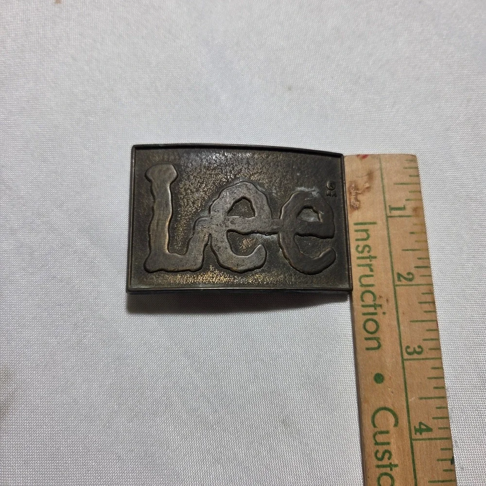 Vintage Lee Jeans Belt Buckle Brass‎ Tone Raised Logo Rectangle Western Workwear